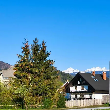 Deerwood Villa-modern Cozy 2br With Castle View