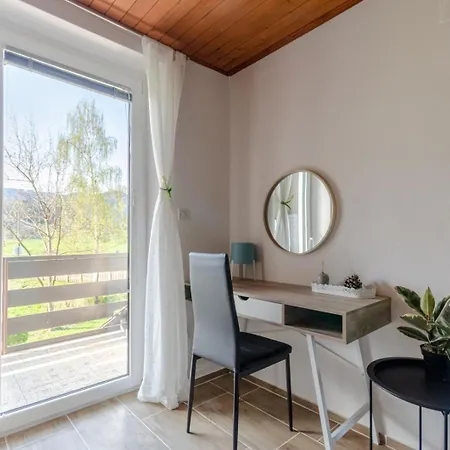 Apartamento Deerwood Villa-modern Cozy 2br With Castle View Bled