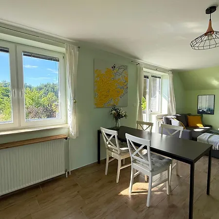 Daire Deerwood Villa-modern Cozy 2br With Castle View Bled