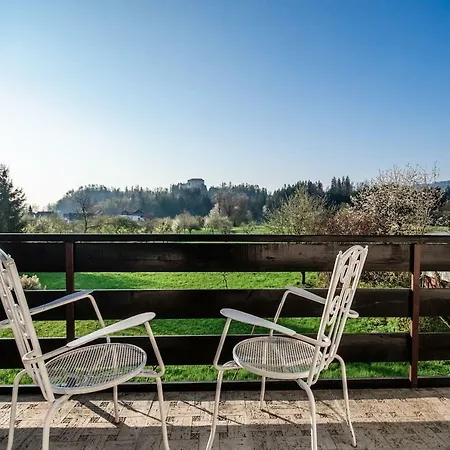 Deerwood Villa-modern Cozy 2br With Castle View