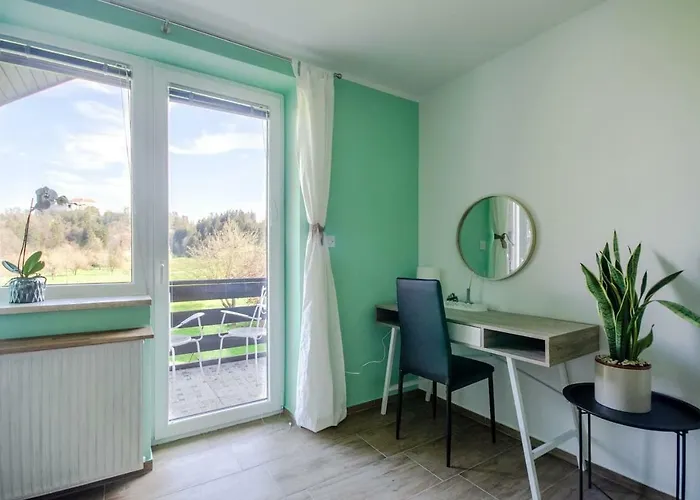 Apartma Deerwood Villa-modern Cozy 2br With Castle View *